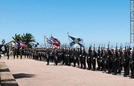 Día de la Armada (Navy Day) in its plaza in Punta Gorda. Forces of Navy in formation. - Department of Montevideo - URUGUAY. Foto No. 58624