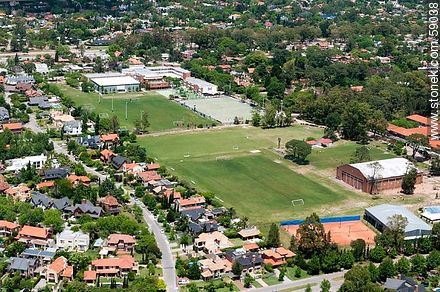 Vista aérea de los colegios Stella Maris y Scuola Italiana - Departamento de Montevideo - URUGUAY. Foto No. 59038