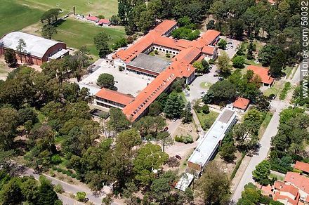 Vista aérea de la Scuola Italiana - Departamento de Montevideo - URUGUAY. Foto No. 59032