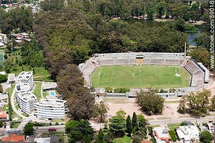 Vista aérea del estadio Charrúa en el Parque Rivera sobre la Avenida Bolivia - Departamento de Montevideo - URUGUAY. Foto No. 59016
