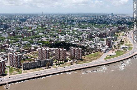 Aerial view of the Rambla Argentina on the Barrio Sur quarter.  Calle La Cumparsita. - Department of Montevideo - URUGUAY. Foto No. 59069