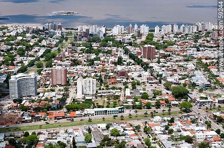 Vista aérea de Avenida Italia y Estanislao López - Departamento de Montevideo - URUGUAY. Foto No. 59244