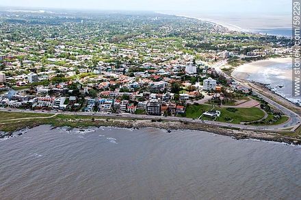 Vista aérea de Punta Gorda. Plaza Virgilio - Departamento de Montevideo - URUGUAY. Foto No. 59229