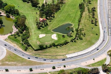 Vista aérea del parque del Club de Golf de Punta Carretas. Rambla Wilson y Avenida Dr. Juan. A. Cachón - Departamento de Montevideo - URUGUAY. Foto No. 59312