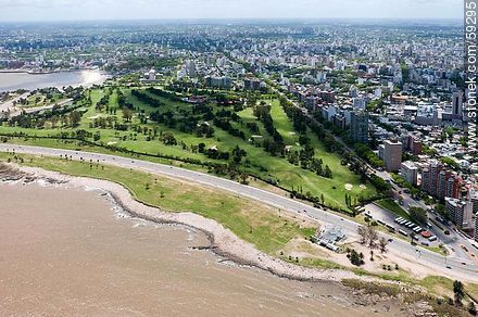 Vista aérea de la Rambla Wilson y el Bulevar Artigas - Departamento de Montevideo - URUGUAY. Foto No. 59295