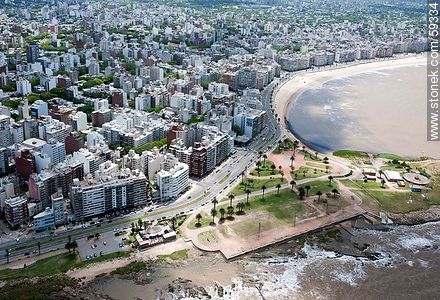 Vista aérea de Trouville, rambla Gandhi - Departamento de Montevideo - URUGUAY. Foto No. 59334
