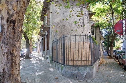 Diego Lamas and Gabriel Pereira streets - Department of Montevideo - URUGUAY. Foto No. 59465