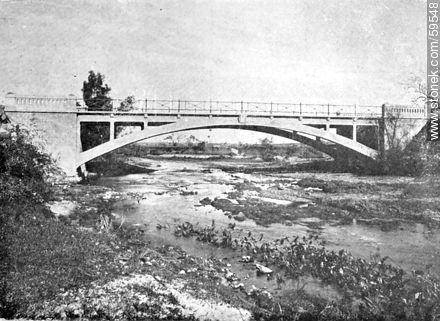 Puente sobre el arroyo Toledo, 1909 -  - URUGUAY. Foto No. 59548