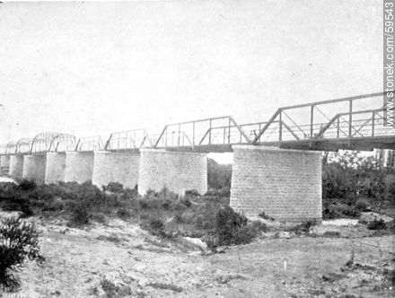 Puente sobre el río San José, 1909 -  - URUGUAY. Foto No. 59543
