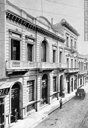 French Bank Building, 1909 - Department of Montevideo - URUGUAY. Photo #59698