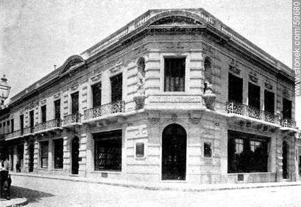Oficina y almacenes de la compañía de Aguas Corrientes, 1909 - Departamento de Montevideo - URUGUAY. Foto No. 59680