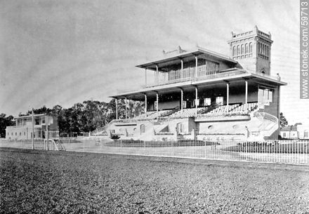 Nuevo palco de los socios del Jockey Club en el Hipódromo de Maroñas, 1909 - Departamento de Montevideo - URUGUAY. Foto No. 59713
