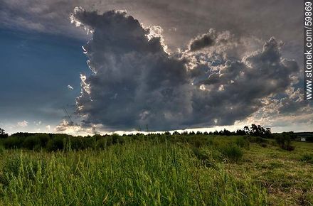 Tormenta de verano en la laguna -  - URUGUAY. Foto No. 59869