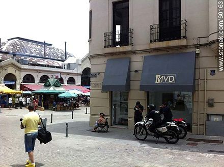 Pedestrian streets Piedras and Pérez Castellanos - Department of Montevideo - URUGUAY. Foto No. 60163