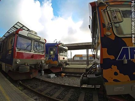 Estacion Central de Ferrocarril, Motocares suecos. - Departamento de Montevideo - URUGUAY. Foto No. 60784