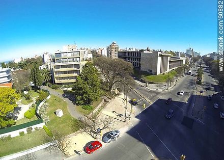 Aerial view of the Square of the Architects at the corner of Bulevar Artigas and Bulevar España - Department of Montevideo - URUGUAY. Photo #60882