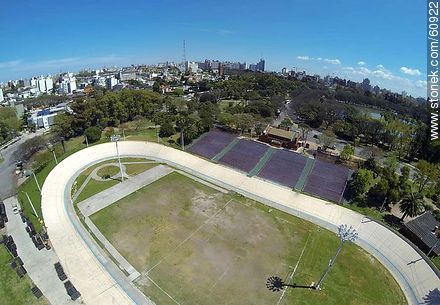 Foto aérea del Velódromo Municipal - Departamento de Montevideo - URUGUAY. Foto No. 60922