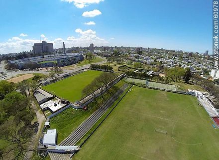 Foto aérea del estadio Parque Palermo y el Parque Mendez Piana ( Club Miramar Misiones) - Departamento de Montevideo - URUGUAY. Foto No. 60978