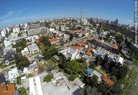Foto aérea de la calle Dr. Prudencio de Pena. Sanatorio Americano - Departamento de Montevideo - URUGUAY. Foto No. 60969