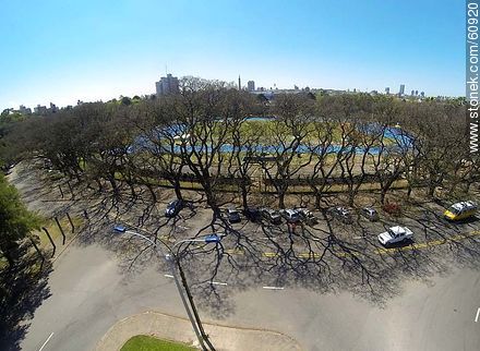 Foto aérea de la Avenida Dr. Lorenzo Mérola. Pista de Atletismo - Departamento de Montevideo - URUGUAY. Foto No. 60920