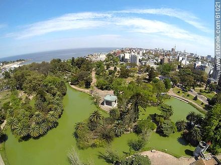 Lago del Parque Rodó. Pabellón de la Música - Departamento de Montevideo - URUGUAY. Foto No. 61021