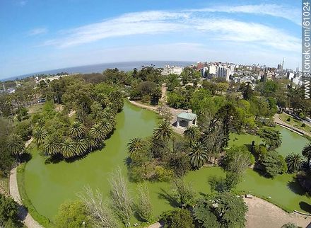 The lake of Parque Rodó. Music Pavilion - Department of Montevideo - URUGUAY. Photo #61024