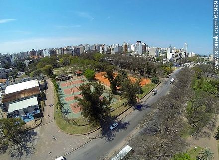 Canchas de tenis y paddle - Departamento de Montevideo - URUGUAY. Foto No. 60999