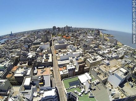 Imagen aérea de la calle Rincón - Departamento de Montevideo - URUGUAY. Foto No. 61245