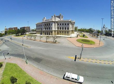 Foto aérea del Palacio Legislativo - Departamento de Montevideo - URUGUAY. Foto No. 61234