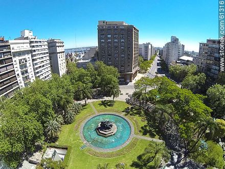 Plaza Fabini and Av. del Libertador - Department of Montevideo - URUGUAY. Foto No. 61316