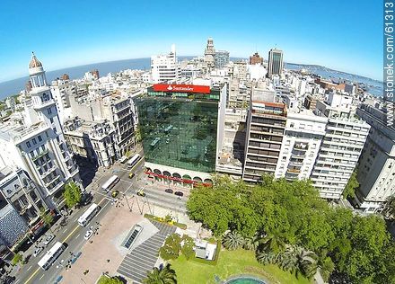 Aerial photo of Avenida 18 de Julio and Julio Herrera y Obes St. Rex Building, Santander and Republica banks - Department of Montevideo - URUGUAY. Foto No. 61313