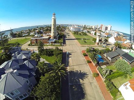 Aerial photo of the lighthouse of Punta del Este. Calle 2 de febrero - Punta del Este and its near resorts - URUGUAY. Foto No. 61423