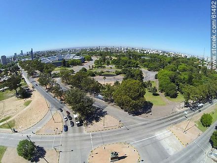 Foto aérea de las avenidas Italia y Ricaldoni - Departamento de Montevideo - URUGUAY. Foto No. 61492