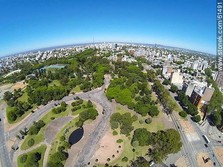 Aerial photo of the monument to La Carreta and its pond in Parque Batlle - Department of Montevideo - URUGUAY. Foto No. 61491