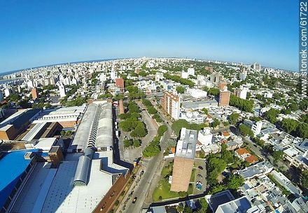 Foto aérea de la calle Pablo Galarza y el Montevideo Shopping Center - Departamento de Montevideo - URUGUAY. Foto No. 61722