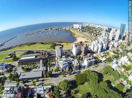 Foto aérea de la calle Miguel Grau y el Liceo Francés - Departamento de Montevideo - URUGUAY. Foto No. 61749