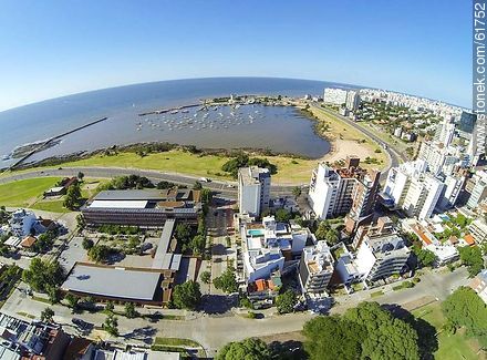 Foto aérea de la calle Miguel Grau y el Liceo Francés - Departamento de Montevideo - URUGUAY. Foto No. 61752