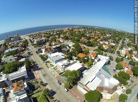 Foto aérea de la Avenida Arocena - Departamento de Montevideo - URUGUAY. Foto No. 61822
