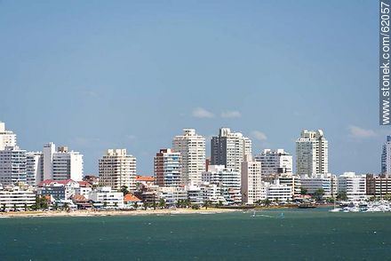 Towers of the Peninsula from afar - Punta del Este and its near resorts - URUGUAY. Foto No. 62057