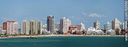 Panorámica de las torres de la Península - Punta del Este y balnearios cercanos - URUGUAY. Foto No. 62060