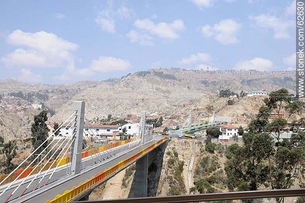 View from Avenida Saavedra. Union Bridge - Bolivia - Others in SOUTH AMERICA. Foto No. 62630
