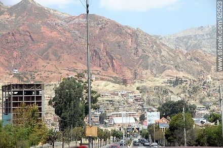 Mountains and neighborhoods south of the capital - Bolivia - Others in SOUTH AMERICA. Photo #62523