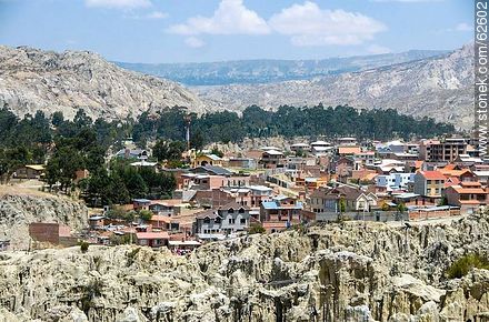 Residential area near the Valley of the Moon - Bolivia - Others in SOUTH AMERICA. Foto No. 62602