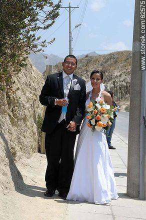 Novios recién casados en el Valle de la Luna - Bolivia - Otros AMÉRICA del SUR. Foto No. 62575