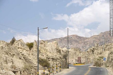 Camino al sur de la ciudad - Bolivia - Otros AMÉRICA del SUR. Foto No. 62506
