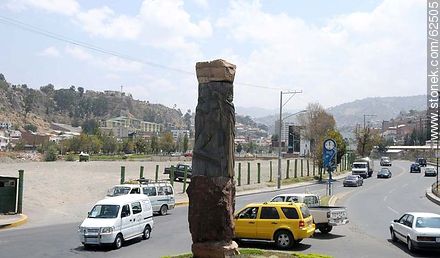 Totem on Avenida Altamirano - Bolivia - Others in SOUTH AMERICA. Photo #62505