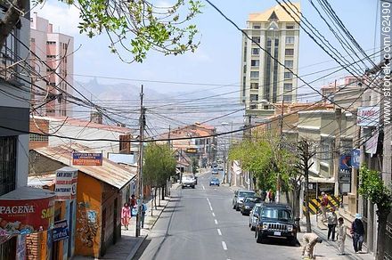 Avenida Sanchez Lima and Lismaco Gutiérrez Street - Bolivia - Others in SOUTH AMERICA. Photo #62490