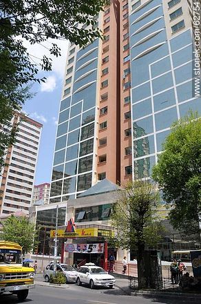Modern building in Arce Avenue - Bolivia - Others in SOUTH AMERICA. Foto No. 62754