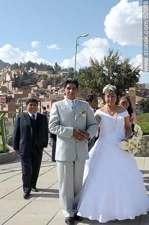 Newlyweds on the lookout Killi Killi - Bolivia - Others in SOUTH AMERICA. Photo #62688