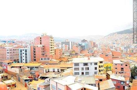 View of buildings, mountains, houses - Bolivia - Others in SOUTH AMERICA. Photo #62851